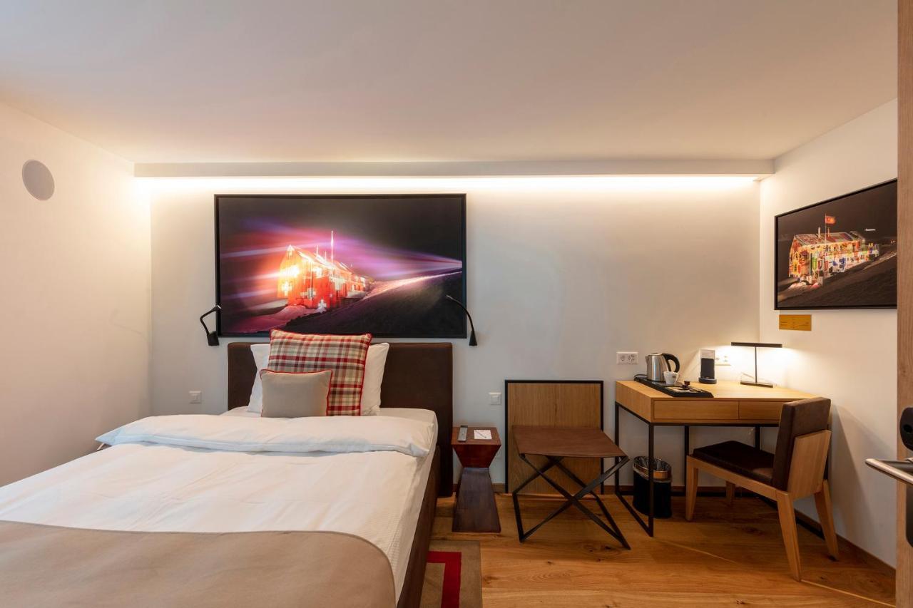Fred Hotel Leonhardstrasse - Self Check-In Zürich Eksteriør billede